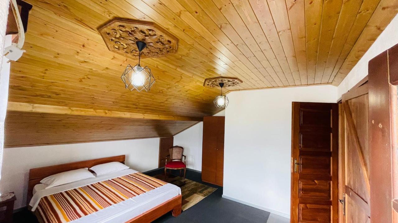 Denis Guesthouse 1930 Gjirokastra Zewnętrze zdjęcie