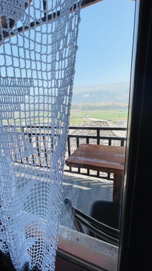 Denis Guesthouse 1930 Gjirokastra Zewnętrze zdjęcie